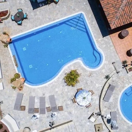 Elegant House: Sea View Cruz Holiday home *